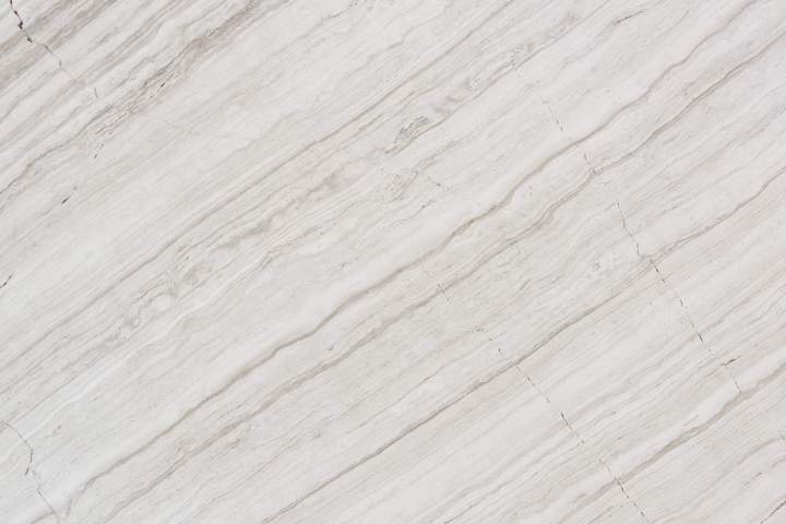 Quebec porcelain surface